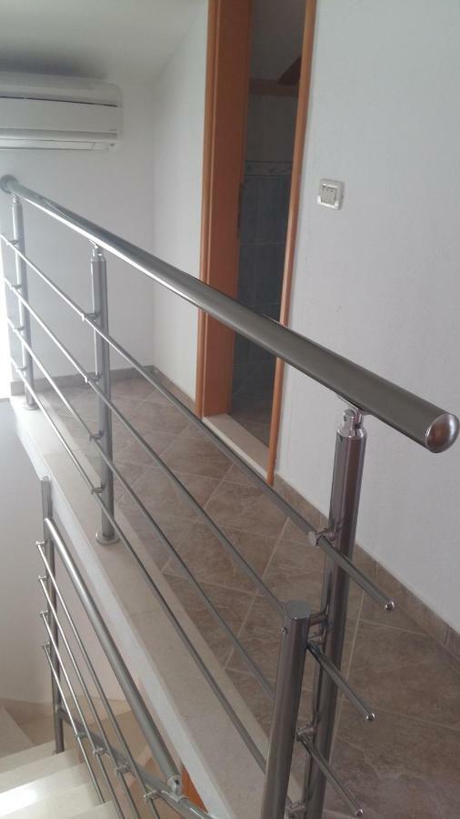 Ferienwohnung Ruzicin Dvor Povlja  Exterior foto