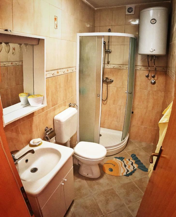 Ferienwohnung Ruzicin Dvor Povlja  Exterior foto